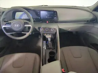 Hyundai ELANTRA 2025 SE 4dr Sedan