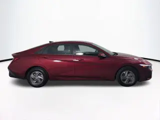 Hyundai ELANTRA 2024 SE 4dr Sedan