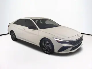 Hyundai ELANTRA 2025 SEL Sport 4dr Sedan