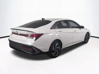 Hyundai ELANTRA 2025 SEL Sport 4dr Sedan