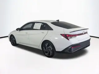 Hyundai ELANTRA 2025 SEL Sport 4dr Sedan