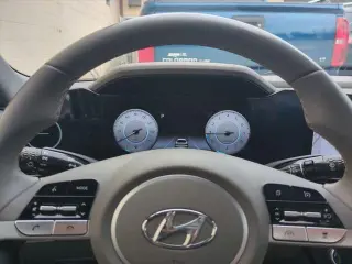 Hyundai ELANTRA 2023 SEL 4dr Sedan