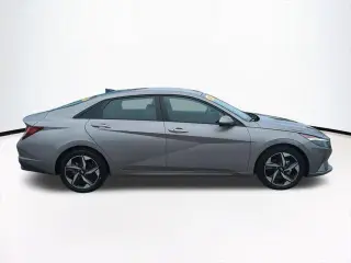 Hyundai ELANTRA 2023 SEL 4dr Sedan