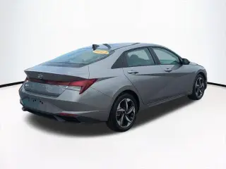 Hyundai ELANTRA 2023 SEL 4dr Sedan