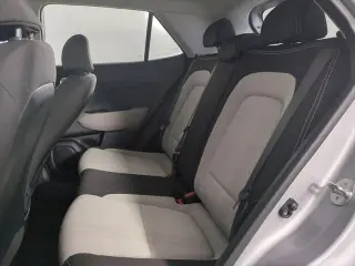 Hyundai VENUE 2024 SEL 4dr Crossover