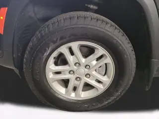 Jeep Grand Cherokee 2025 4x4 Laredo 4dr SUV