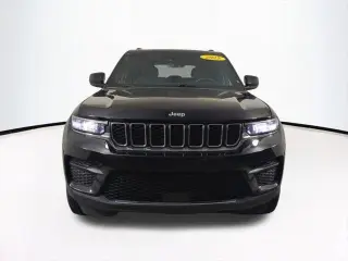 Jeep Grand Cherokee 2025 4x4 Laredo 4dr SUV