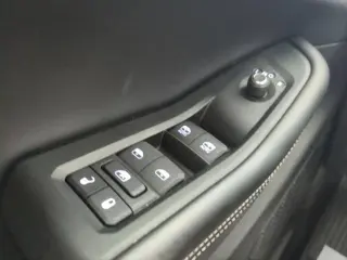 Jeep Grand Cherokee 2025 4x4 Laredo 4dr SUV