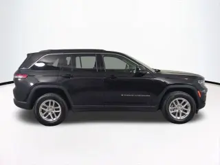 Jeep Grand Cherokee 2025 4x4 Laredo 4dr SUV