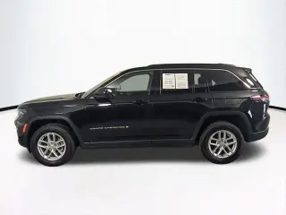 Jeep Grand Cherokee 2025 4x4 Laredo 4dr SUV