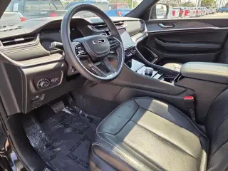Jeep Grand Cherokee 2022 4x2 Overland 4dr SUV (midyear release)