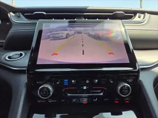 Jeep Grand Cherokee 2022 4x2 Overland 4dr SUV (midyear release)