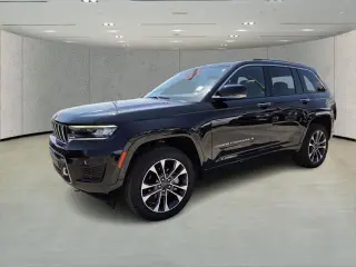 Jeep Grand Cherokee 2022 4x2 Overland 4dr SUV (midyear release)