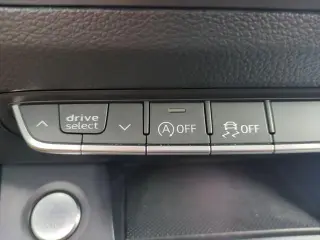 Audi Q5 2024 AWD quattro S line Premium Plus 45 TFSI 4dr SUV