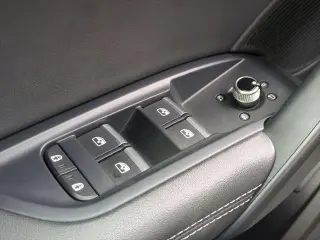 Audi Q5 2024 AWD quattro S line Premium Plus 45 TFSI 4dr SUV
