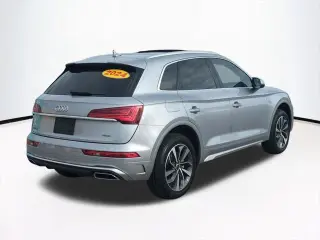 Audi Q5 2024 AWD quattro S line Premium Plus 45 TFSI 4dr SUV