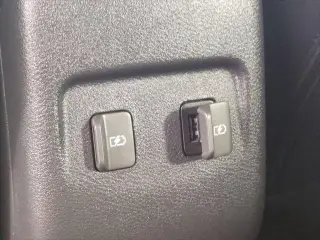 Nissan Kicks 2023 SR 4dr Crossover