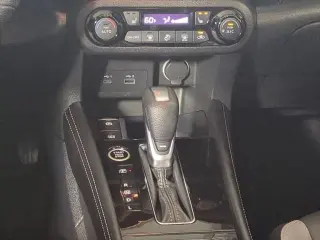 Nissan Kicks 2023 SR 4dr Crossover