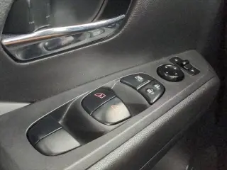 Nissan Kicks 2023 SR 4dr Crossover