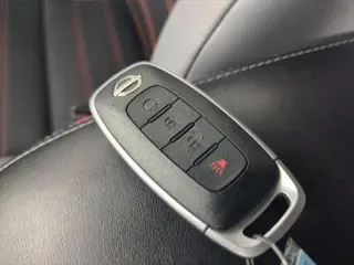 Nissan Kicks 2023 SR 4dr Crossover