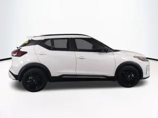 Nissan Kicks 2023 SR 4dr Crossover