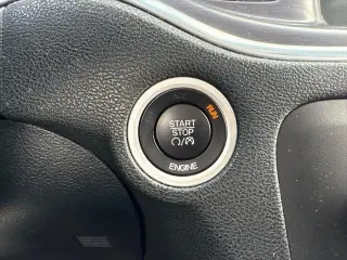 Dodge Charger 2016 SE 4dr Sedan