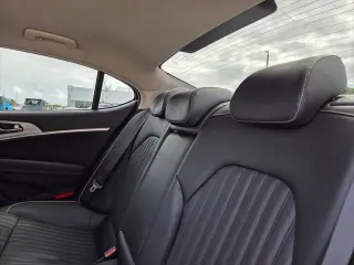 Genesis G70 2023 3.3T Standard 4dr Sedan
