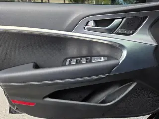 Genesis G70 2023 3.3T Standard 4dr Sedan