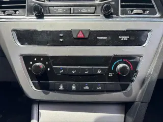 Hyundai SONATA 2015 SE 4dr Sedan