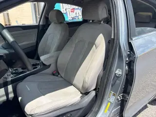 Hyundai SONATA 2015 SE 4dr Sedan
