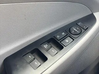 Hyundai TUCSON 2021 SE 4dr SUV