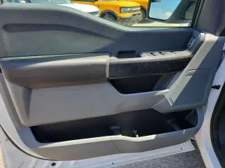 Ford F-150 2022 4x4 XL 4dr SuperCrew 5.5 ft. SB