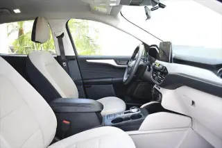 Ford Escape 2022 SE 4dr SUV