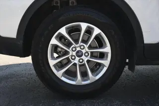 Ford Escape 2022 SE 4dr SUV