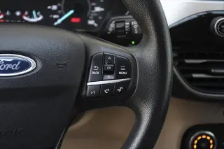 Ford Escape 2022 SE 4dr SUV