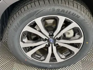 Subaru Forester 2024 AWD Limited 4dr Crossover