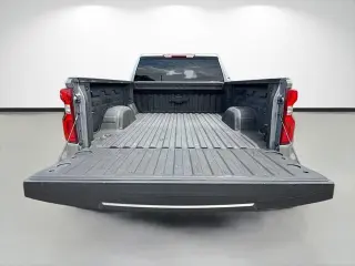Chevrolet Silverado 1500 2023 4x4 RST 4dr Crew Cab 5.8 ft. SB