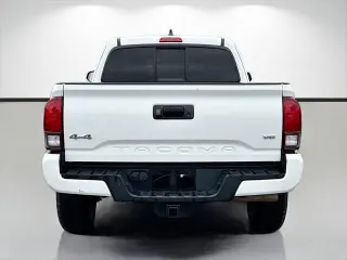Toyota Tacoma 2022 4x4 SR V6 4dr Access Cab 6.1 ft LB