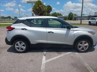 Nissan Kicks 2020 S 4dr Crossover