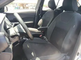 Nissan Kicks 2020 S 4dr Crossover