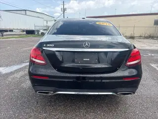 Mercedes-Benz E-Class 2018 E 300 4dr Sedan