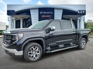 GMC Sierra 1500 2022 4x4 SLT 4dr Crew Cab 5.8 ft. SB
