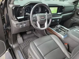 GMC Sierra 1500 2022 4x4 SLT 4dr Crew Cab 5.8 ft. SB