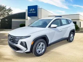 Hyundai TUCSON 2026 SE 4dr SUV