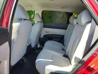Hyundai TUCSON 2026 SEL 4dr SUV