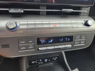 Hyundai KONA 2026 SEL Sport 4dr SUV