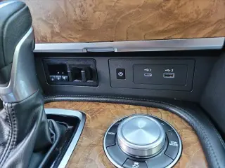 Nissan Armada 2021 4x4 SL 4dr SUV
