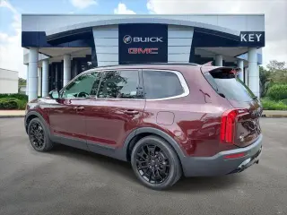 Kia Telluride 2021 AWD SX 4dr SUV