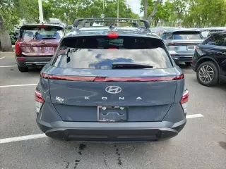 Hyundai KONA 2024 SEL 4dr Crossover