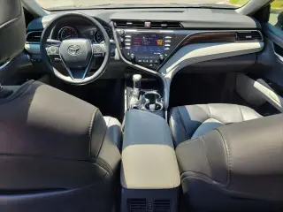 Toyota Camry 2019 XLE 4dr Sedan